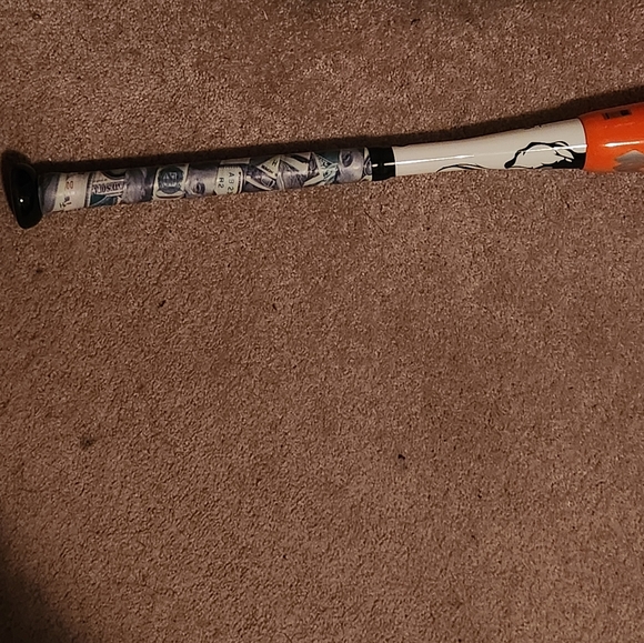 Gently Used 2022 Demarini FNX Custom Bat - Picture 4 of 10